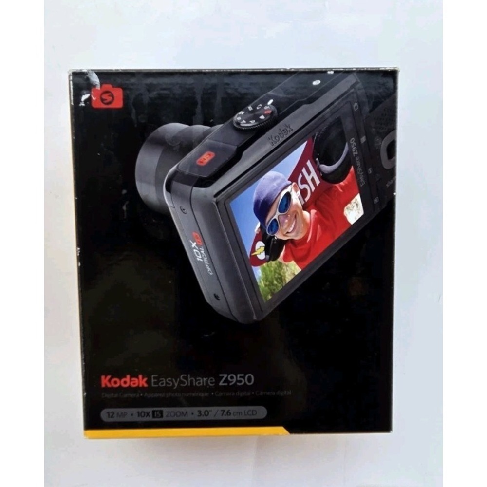 Kodak EasyShare Z950 12.0 MP Digital Camera, Battery & Charger Included